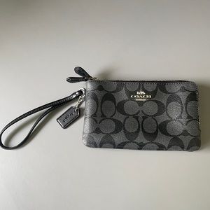 Coach Wallet Bag - Never Worn!